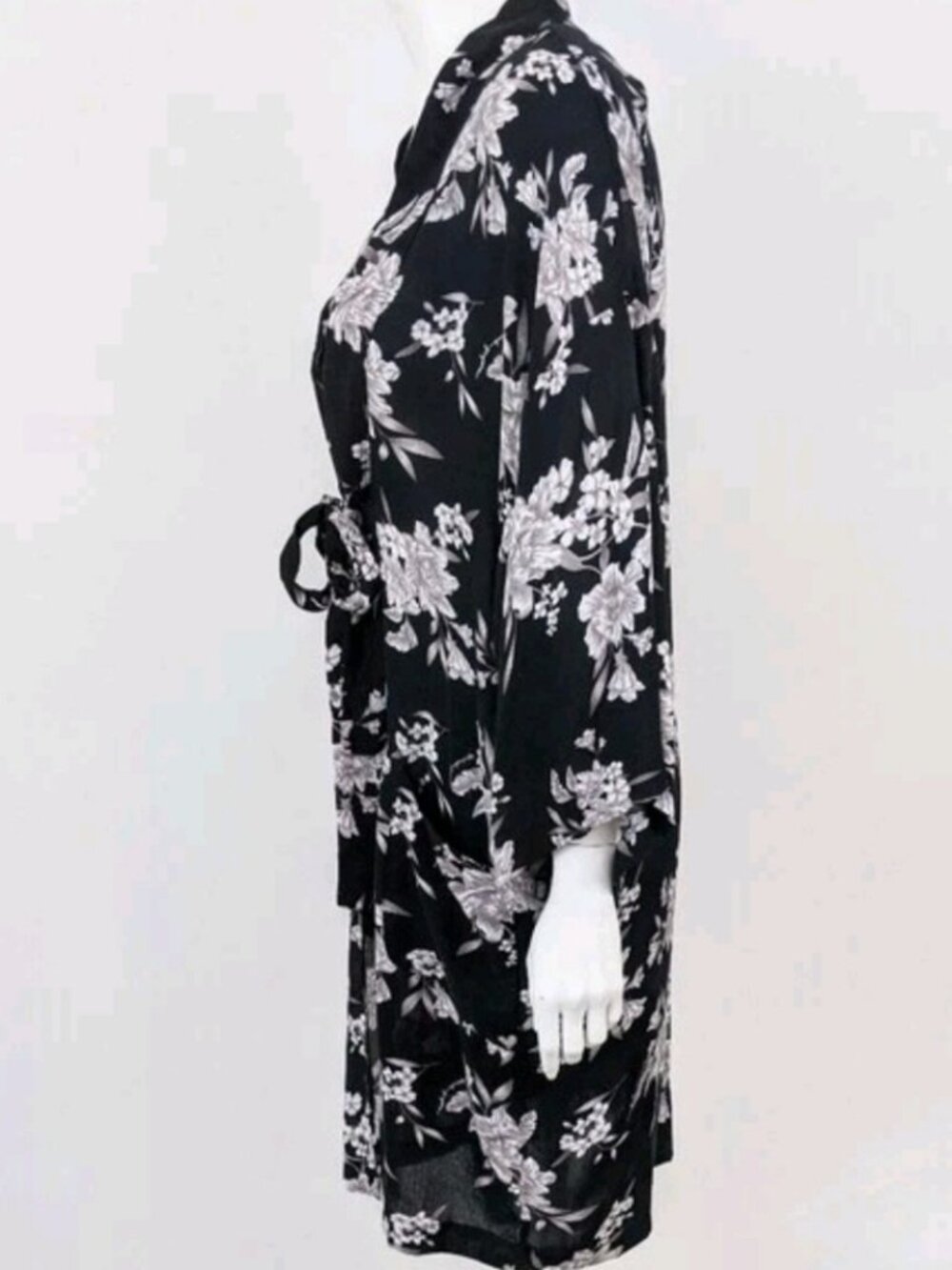 SPIRITUAL GANGSTER Kimono Robe ONE SIZE - Picture 2 of 6